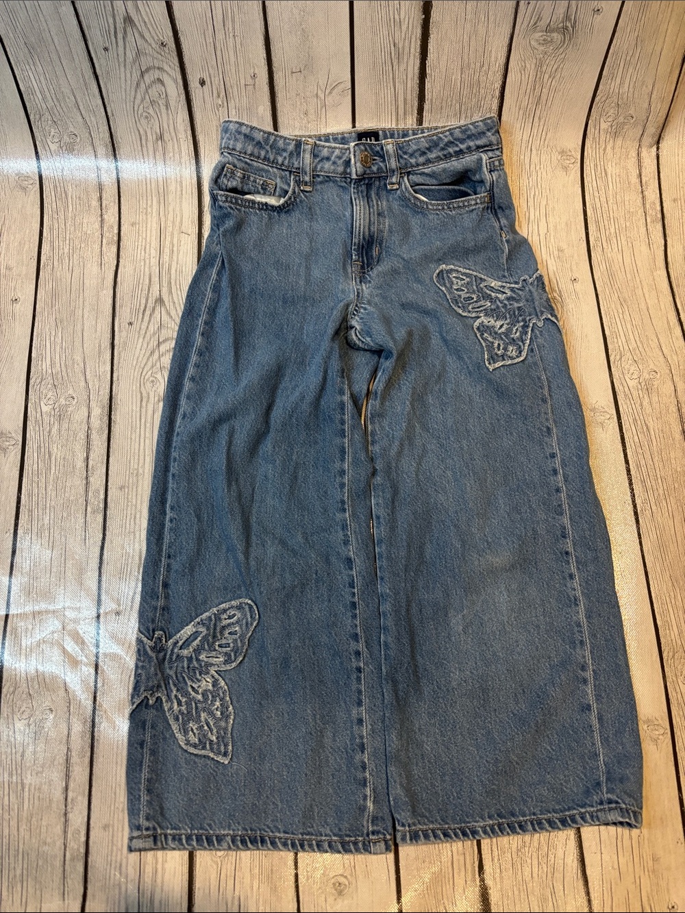 GAP Blue Wide-Leg Girls size 10 Jeans with Embroidered Butterflies